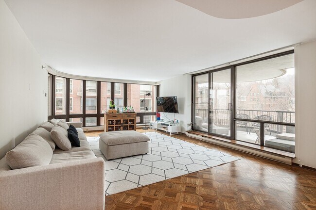 Photo du bâtiment - 3577 Atwater Ave