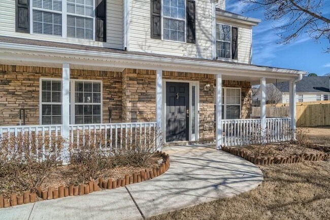 Building Photo - 391 Lake Valley Dr SW