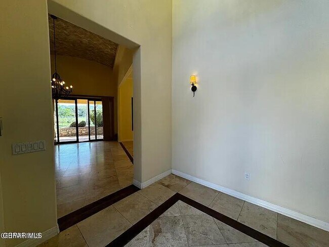 Foto del edificio - 5200 Garden Vly