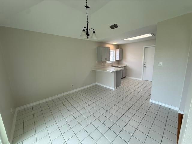 Building Photo - 1208 N Oakmont Loop
