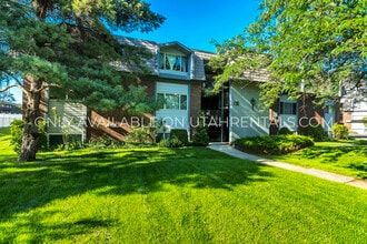 Building Photo - 1760 Willowbrook Dr