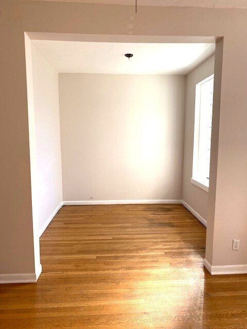 Foto del edificio - 5545 N Glenwood Ave