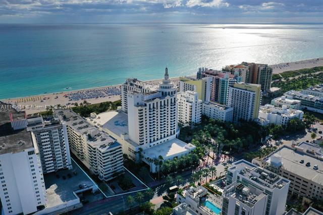 Foto del edificio - 1621 Collins Ave