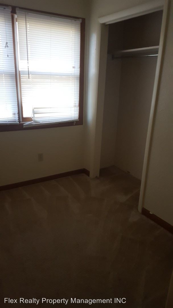 Foto del edificio - 3 br, 1 bath House - 1927 Broadstone