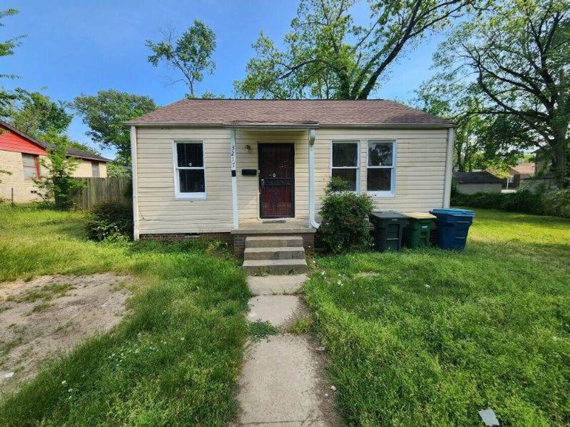 Primary Photo - 3217 W 23rd St