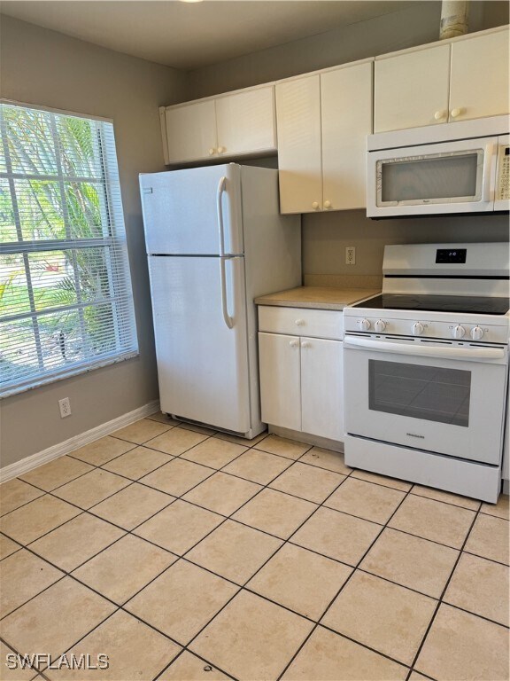 Building Photo - 2121 Snead Dr