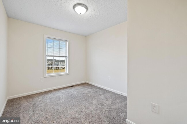 Building Photo - 338 Cadbury Dr