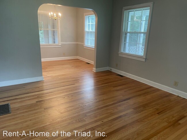 Building Photo - 3 br, 1 bath House - 2501 Timber Lane
