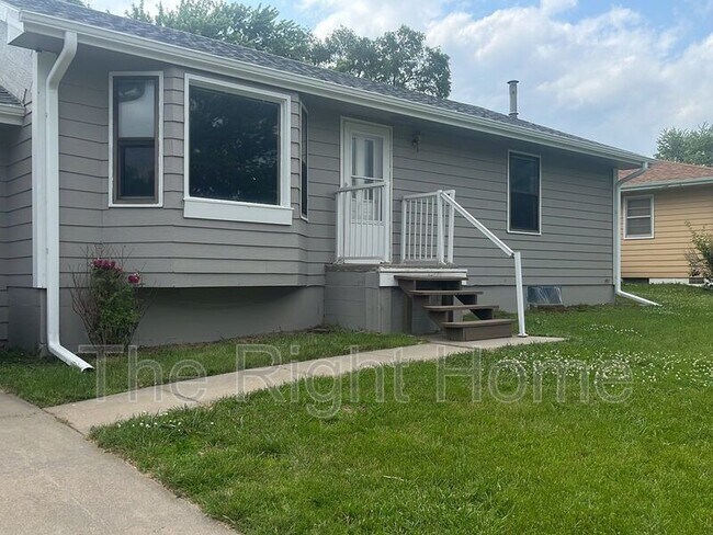 Foto del edificio - 6424 N 68th St