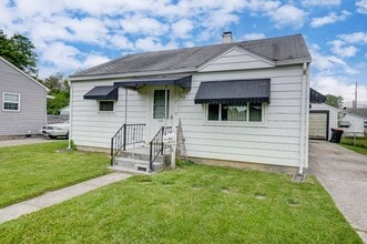 Building Photo - 644 Eastmoor Dr