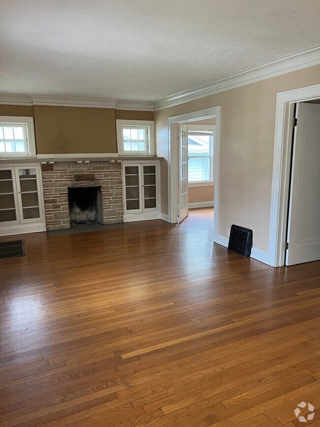 Elm Ridge Park Apartments under 1,000 Kansas City, MO 3 Rentals