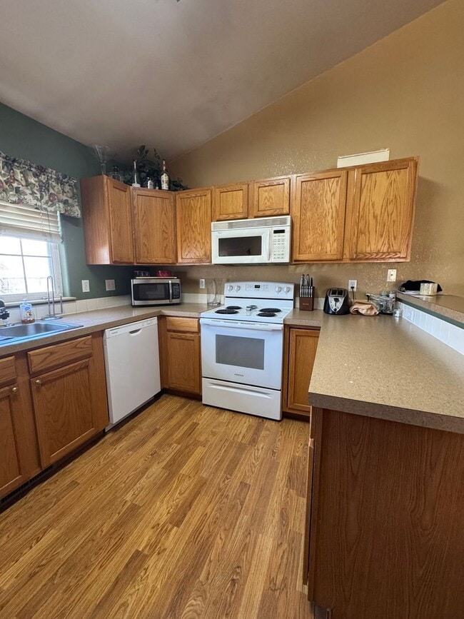 Foto del edificio - Great Tri-level home in West Loveland