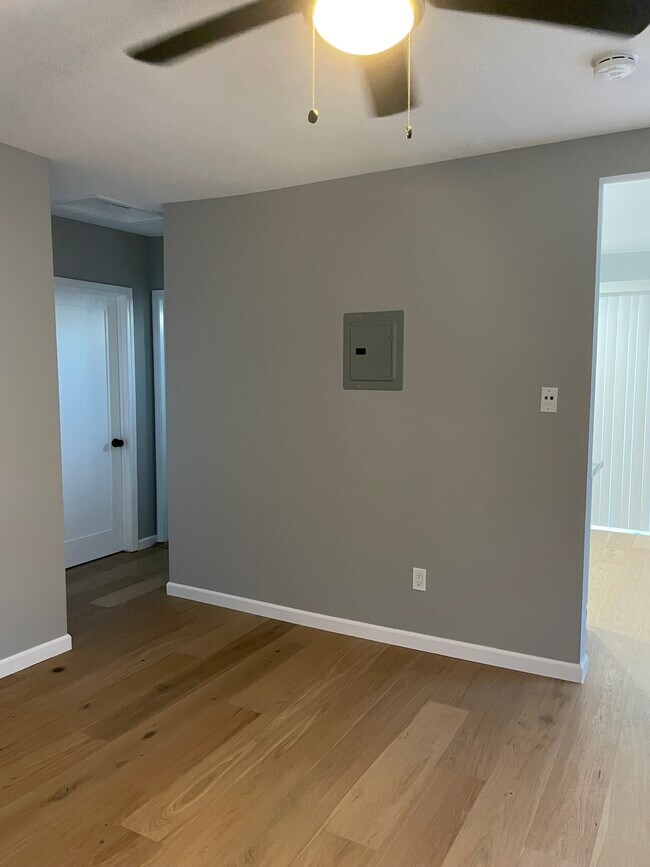 Building Photo - 18021 Mulberry Ave