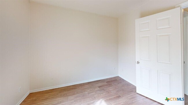 Foto del edificio - 802 Hackberry St