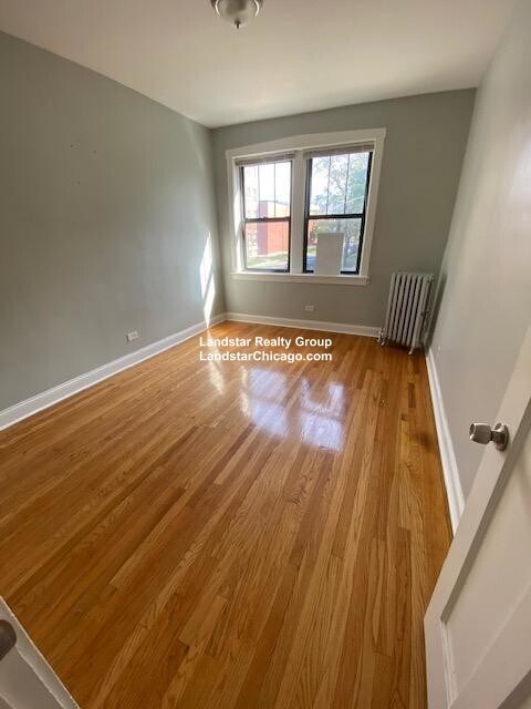 Building Photo - 3224 N Karlov Ave