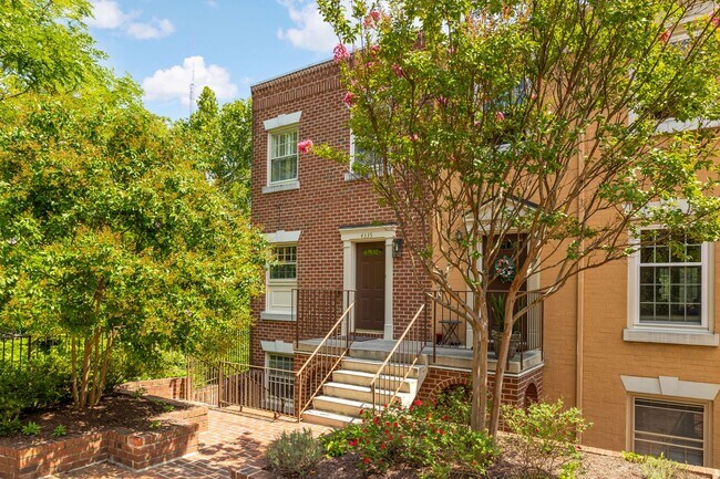 Building Photo - 4335 Massachusetts Ave NW