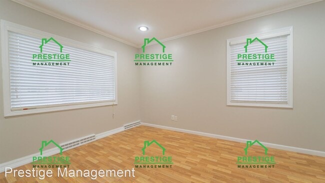 Building Photo - 3 br, 1 bath House - 7817 Bertram Ave