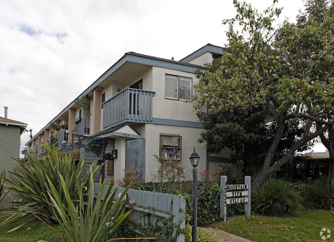 Primary Photo - Mountain View Villas