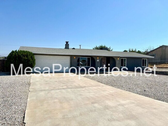 Foto del edificio - 17945 Sequoia St