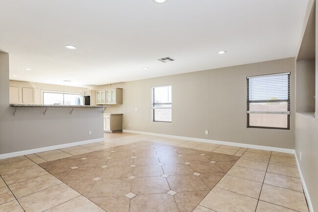 Foto del edificio - 11545 W Scotts Dr