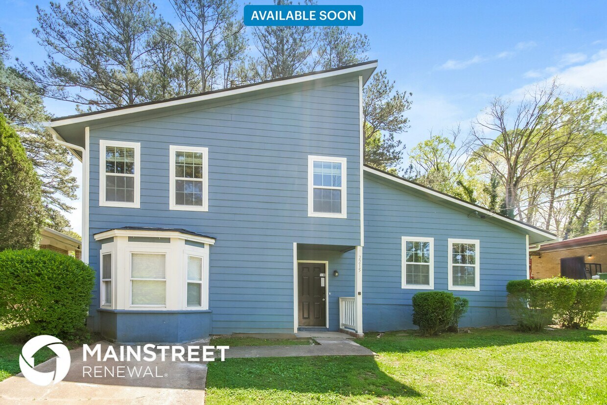 Foto principal - 2215 Fairway Cir SW