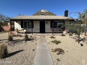 Building Photo - 112 W Vogel Ave
