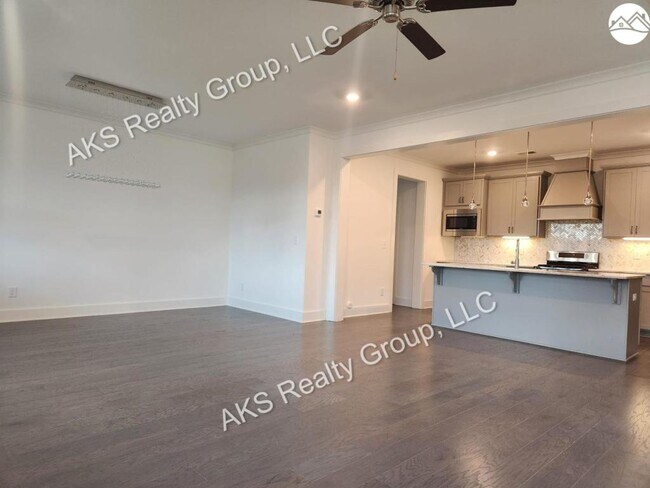 Building Photo - 838 Griffin Park Cir