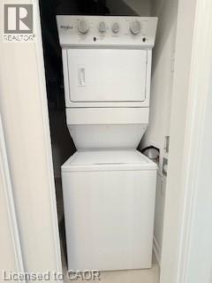 Building Photo - 192 Erie St