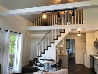 Building Photo - 526 Askin Ln