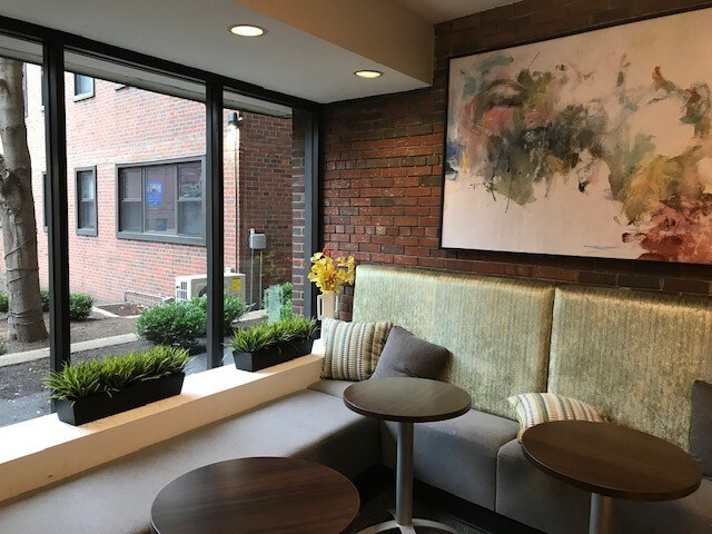 Foto del edificio - 5550 S Dorchester Ave