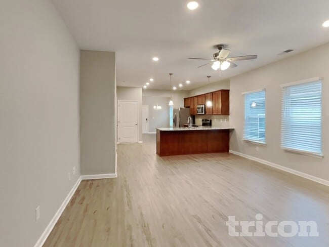 Building Photo - 2330 Countess Alley