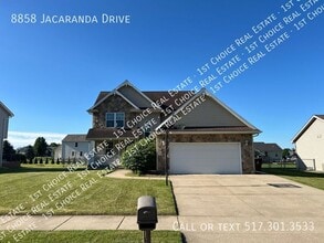 Building Photo - 8858 Jacaranda Dr