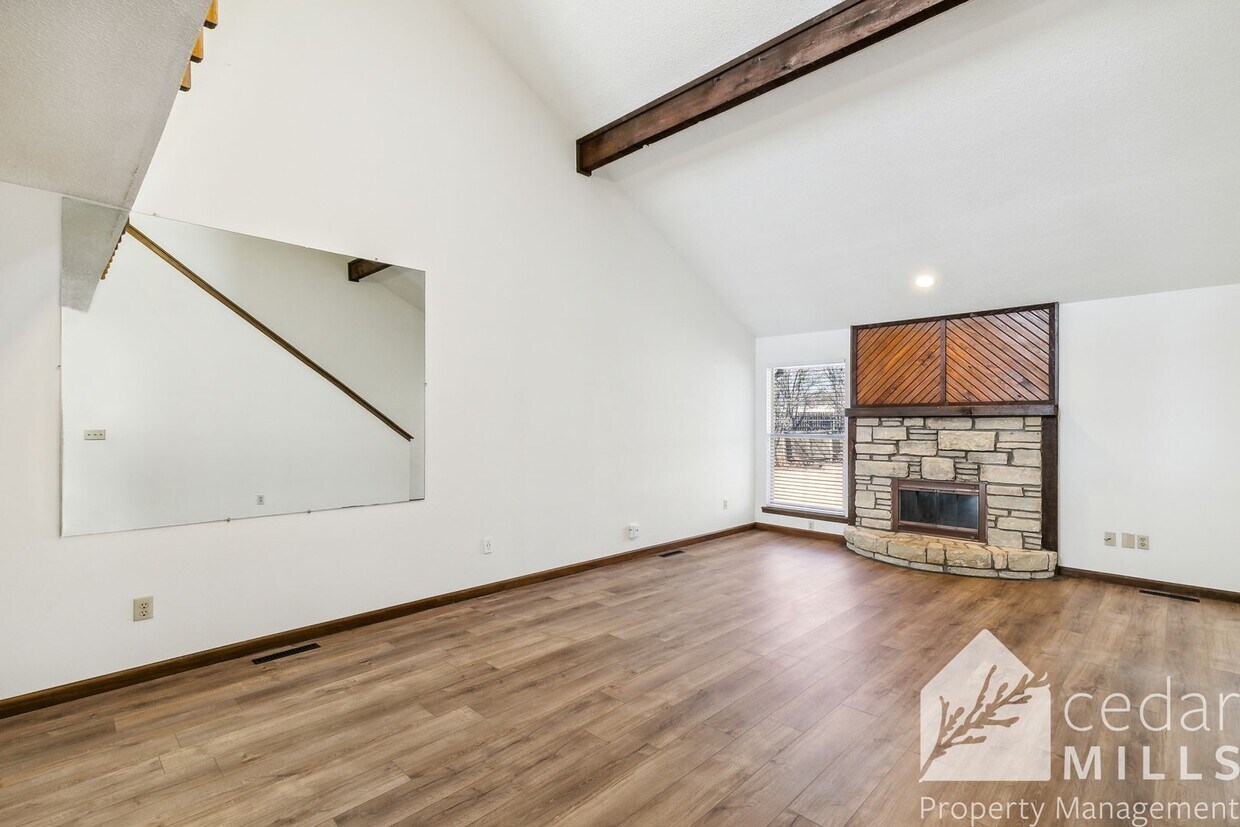 Primary Photo - Bi Level Townhome in East Wichita