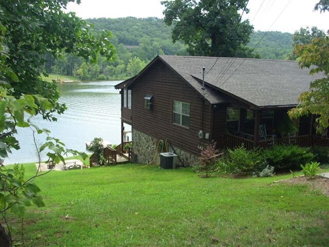 Foto principal - 1832 Haig Mill Lake Rd