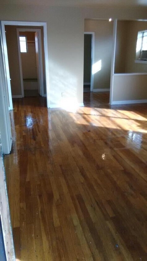 Primary Photo - 669 Adams Avenue, Unit 8