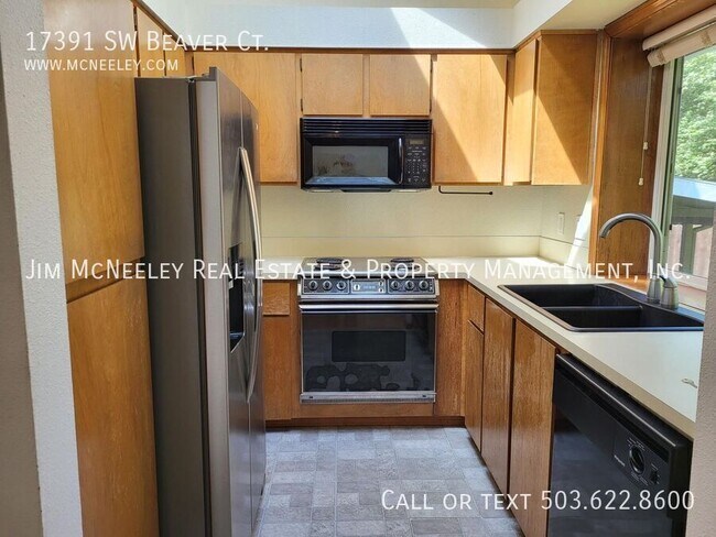 Foto del edificio - 17391 SW Beaver Ct