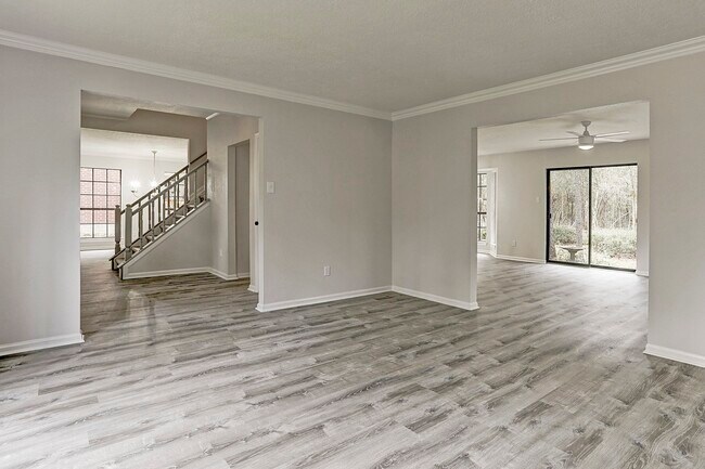Foto del edificio - 2 Eagle Rock Pl