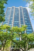 Building Photo - 2728 N Hampden Ct