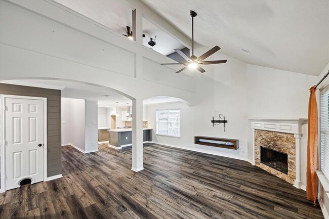 Building Photo - 2614 Port Carissa Dr