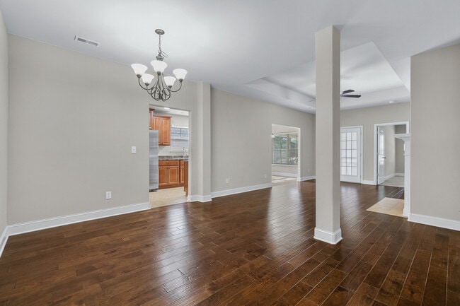 Foto del edificio - 6907 Breyerton Way Southeast