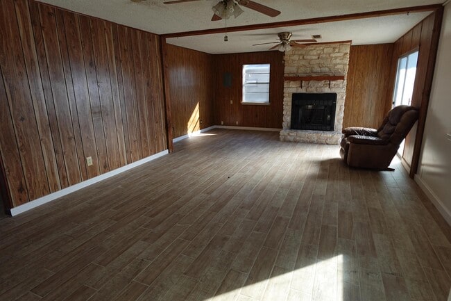 Foto del edificio - 801 Mildred Ave