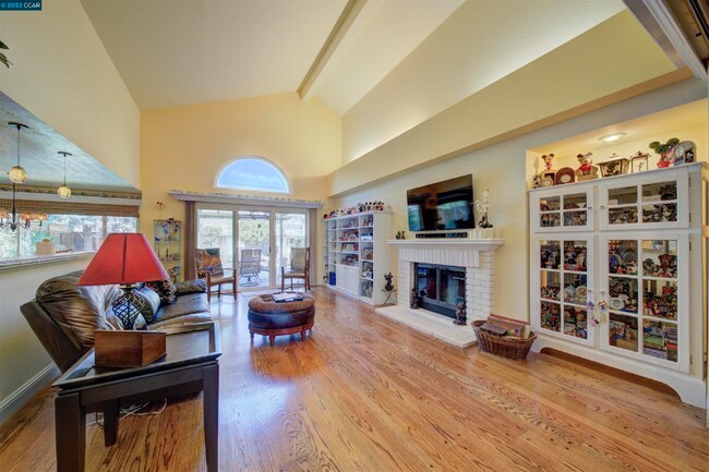 Building Photo - 3000 Marble Canyon Pl