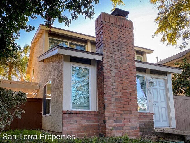 Building Photo - 3 br, 1.5 bath House - 5260 Fino Drive