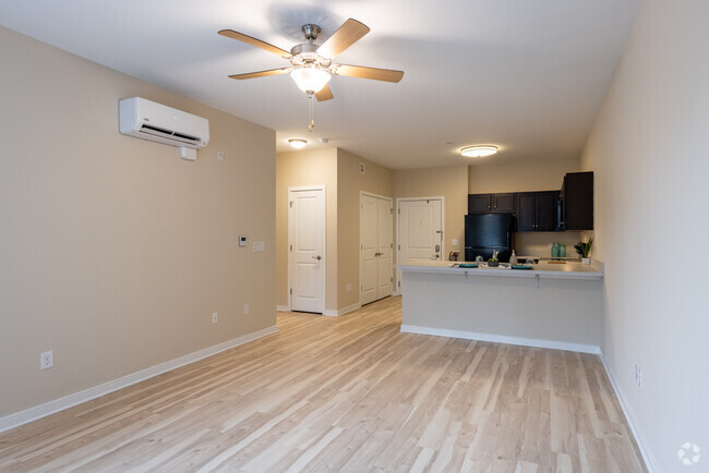 Modelo Apartamento - 1HAB, 1BA - 664SF - Walters Apartments North