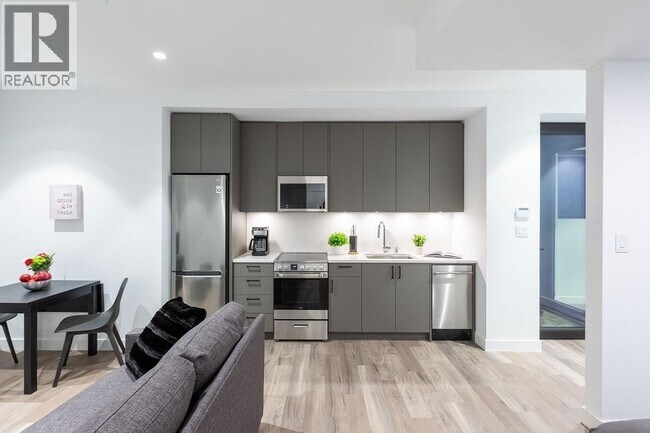 Photo du bâtiment - 3256 W 16th Ave