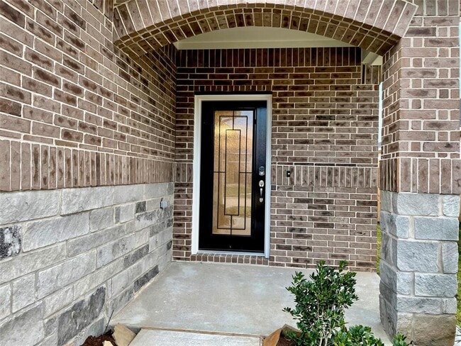 Building Photo - 31326 Spotted Saddle Hollow