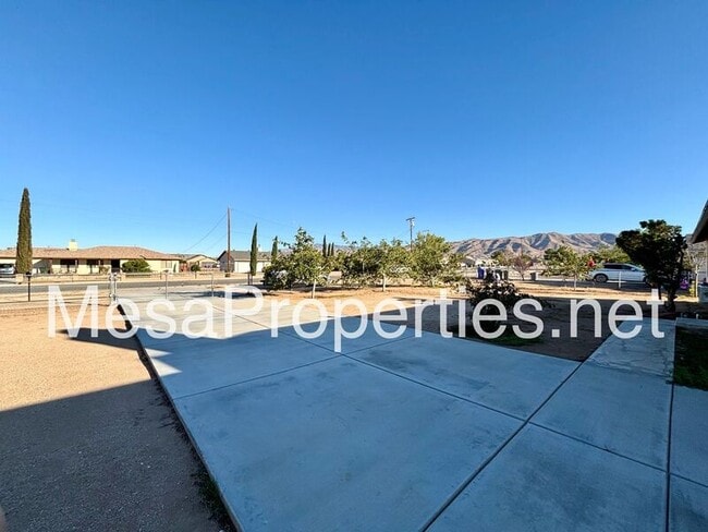 Building Photo - 11168 Mohawk Rd