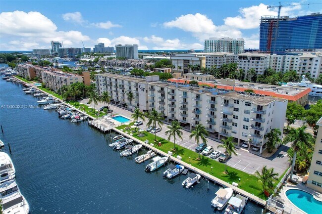 Foto del edificio - 1731 SE 15th St