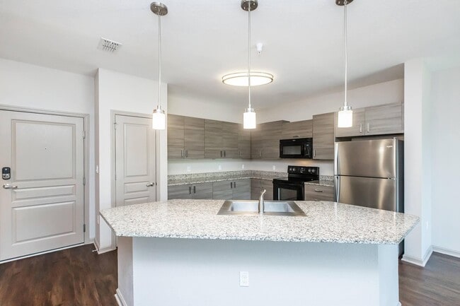 Building Photo - RIZE at Winter Springs