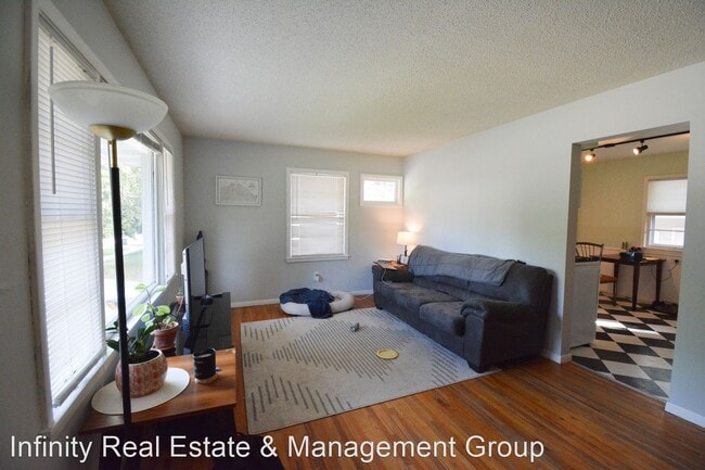 Building Photo - 3 br, 2 bath House - 2016 Elton Hills Dr NW